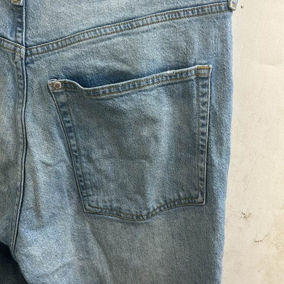 Aeropostale Womans Vintage Mom Wide Leg Jeans Size 16 - Picture 9 of 9